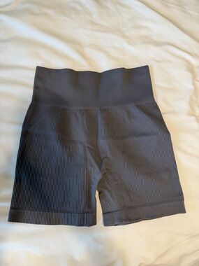 High-Waist Ribbed Women’s Shorts - Grey